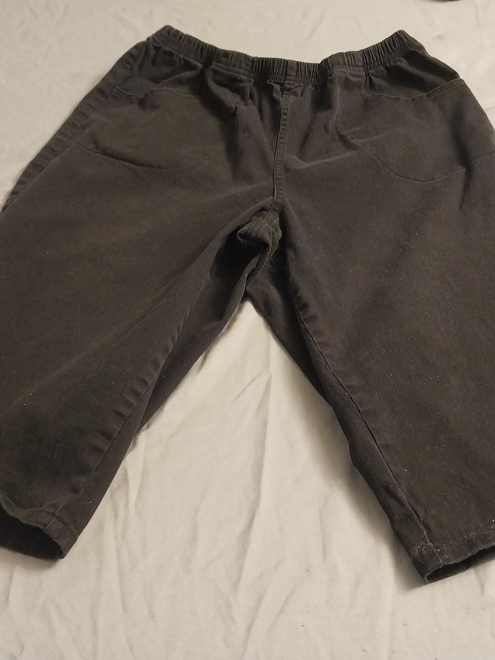 Croft & Barrow Women's Capri Pants in size 1X. #099